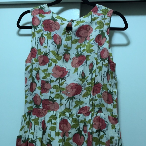 Floral Midi dress - Picture 6 of 9